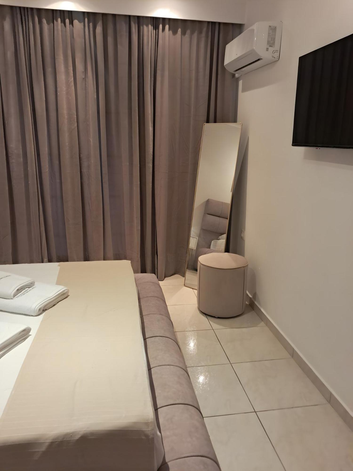Spyridoula Studio 13 ปาเลโอกัสไตรซา ภายนอก รูปภาพ